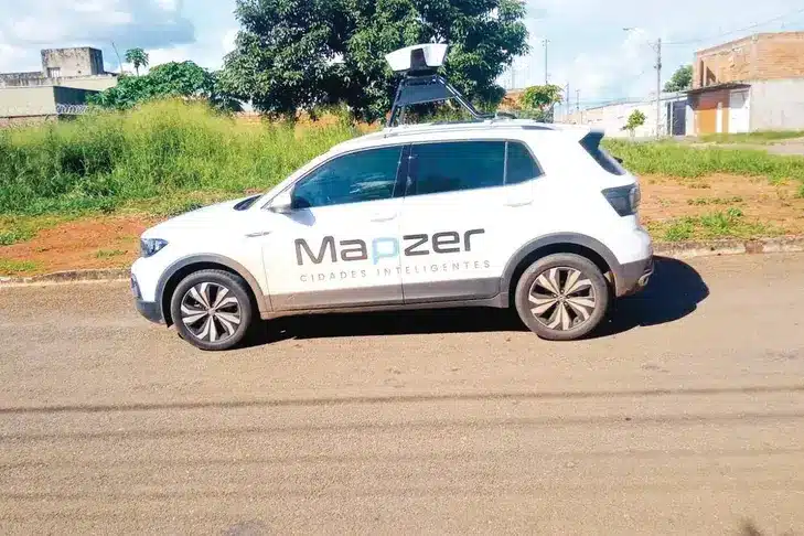 Mapzer: Inovação Urbana em Guarapuava com Veículo Inteligente