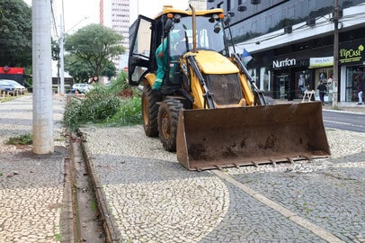 Estacionamento na Rua Marechal Floriano Peixoto: Mudanças Temporárias para Facilitar Acesso ao Centro de Guarapuava